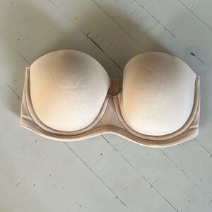 Wacoal Strapless Bra 34DD